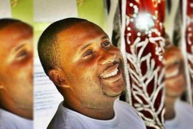 Justiça liberta acusado de homicídio do filho de Mãe Bernadete