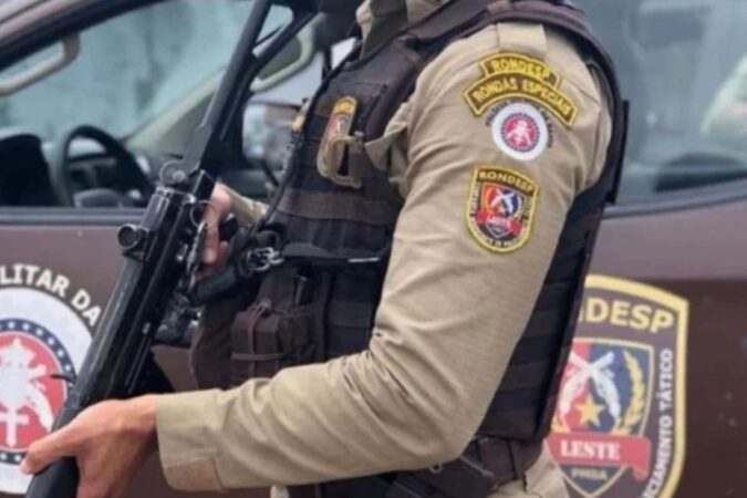 Policiais Militares da Cipe Polo apreendem drogas e detêm suspeito de tráfico em Simões Filho