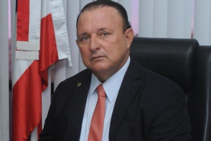 STF vota pelo afastamento de Adolfo Menezes da presidência da AL-BA