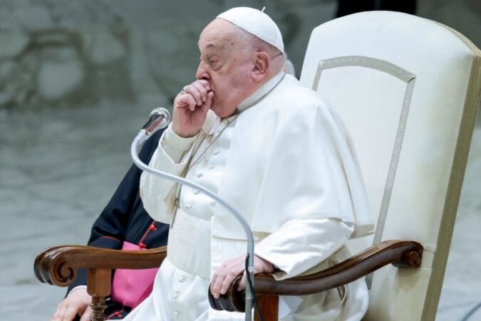 Papa Francisco internado no Hospital Gemelli em Roma.