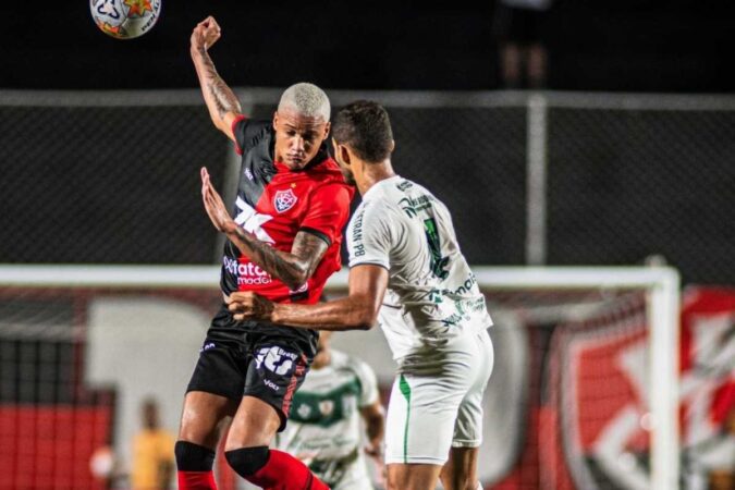 Vitória vence Sousa no Barradão e conquista primeira vitória na Copa Nordeste