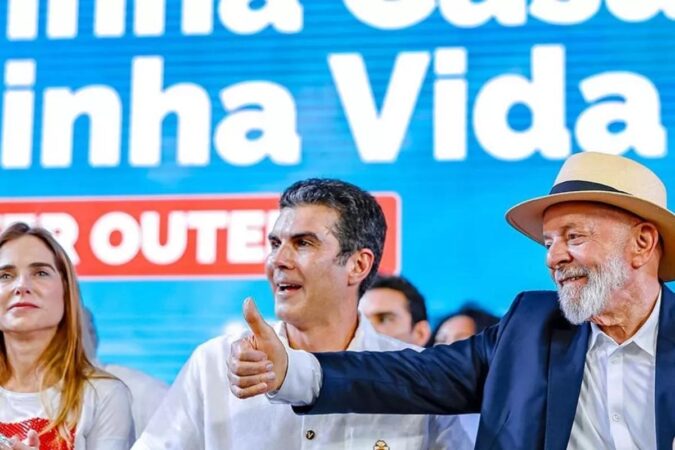 Presidente Lula entrega casas do Minha Casa, Minha Vida em Belém, ampliando meta para 2,5 milhões de contratos até 2026.