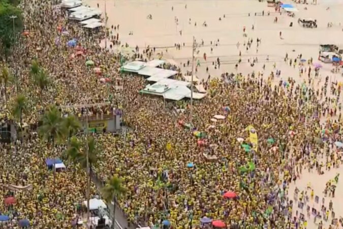 Flopou! Fim do bolsonarismo? Atos em Copacabana mostram queda de apoio