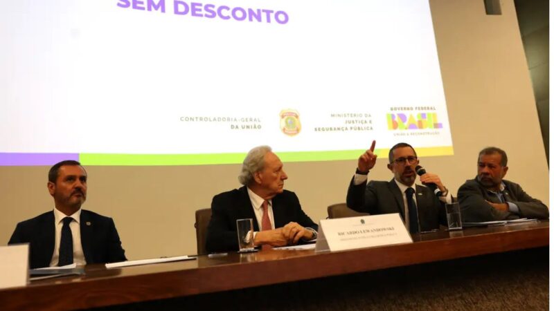 governo suspende autorização para descontos associativos em benefícios do inss