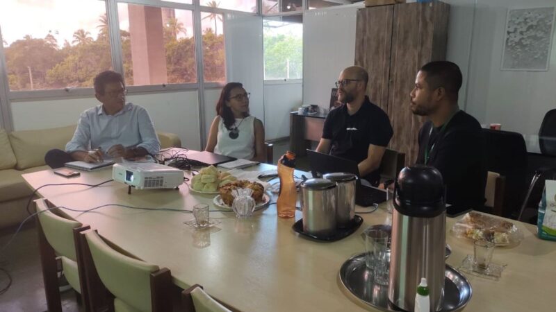 Reunião no IFBA Simões Filho para discutir curso ambiental