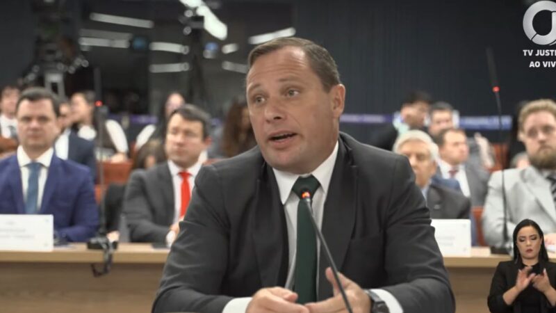 Mauro Cid é interrogado no STF sobre tentativa de golpe em 2022