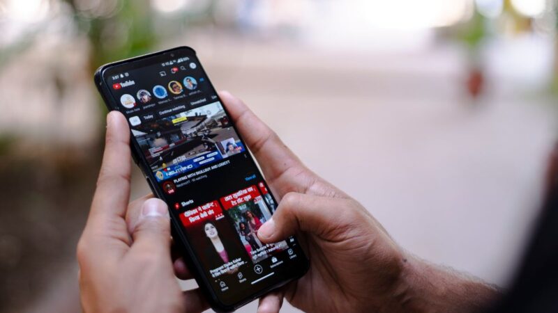 Youtube combate vídeos em massa e gerados por IA: Novas regras para monetização