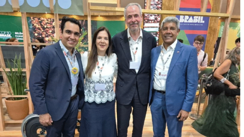 Jerônimo Rodrigues apresenta políticas da Bahia em transição energética durante a COP30