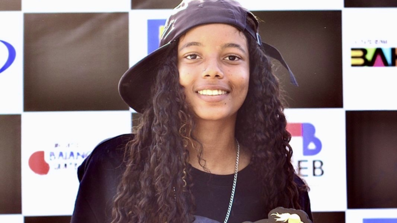 alice frança campeã baiana de street skate representando simões filho