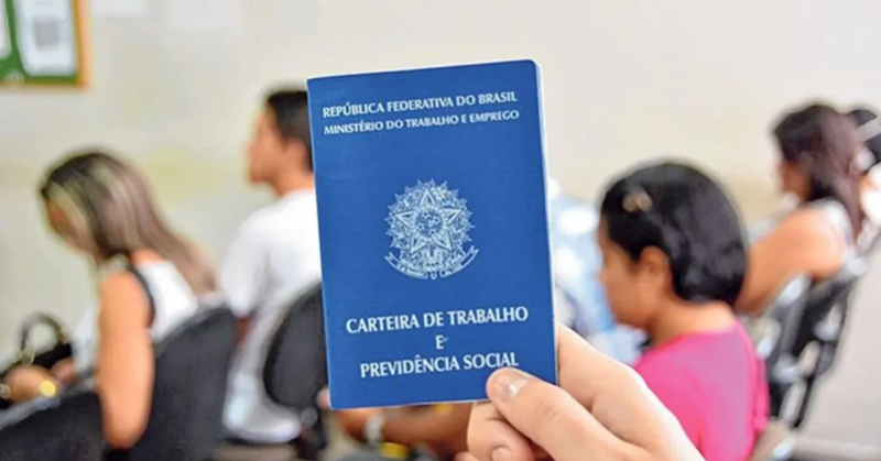 Jovens participam de ação da Prefeitura de Simões Filho voltada à inserção no mercado de trabalho