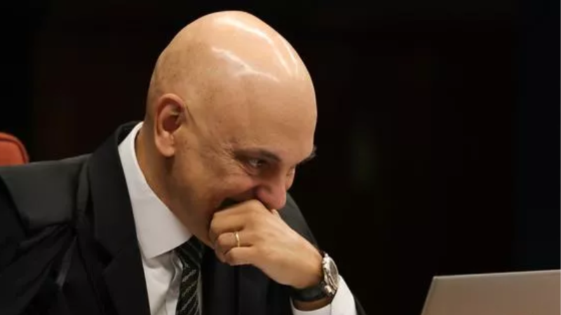 Despacho do ministro Alexandre de Moraes sobre pedido de remição de pena apresentado pela defesa de Jair Bolsonaro