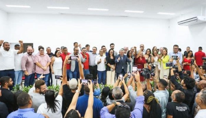 Luiz Caetano apresenta secretariado de Camaçari para a gestão 2025.