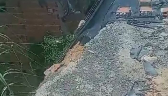 Moradores denunciam abandono na Rua dos Desabrigados