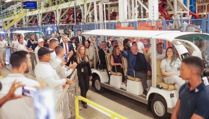 Presidente Lula inaugura linhas industriais inovadoras em Minas Gerais