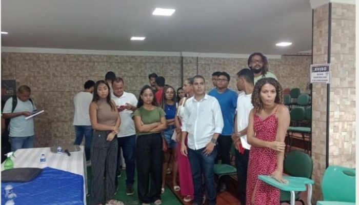 Transporte universitário em Simões Filho ainda sem solução