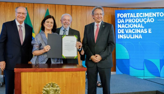 vacina dengue, saúde pública, indústria farmacêutica, SUS