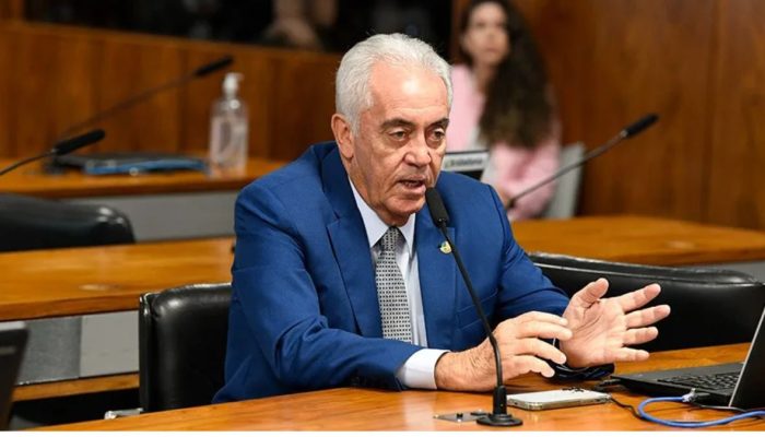 Otto e a Pec da Anistia