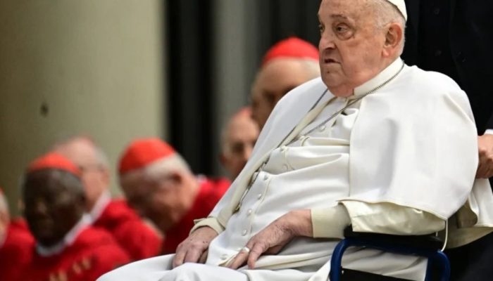 Vaticano confirma morte de Francisco por AVC grave