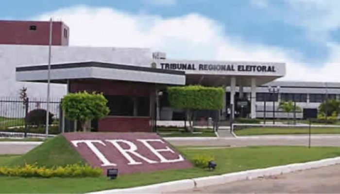 TRE-BA afasta juiz eleitoral de Simões Filho; ações podem afetar mandato de prefeito e vereadores