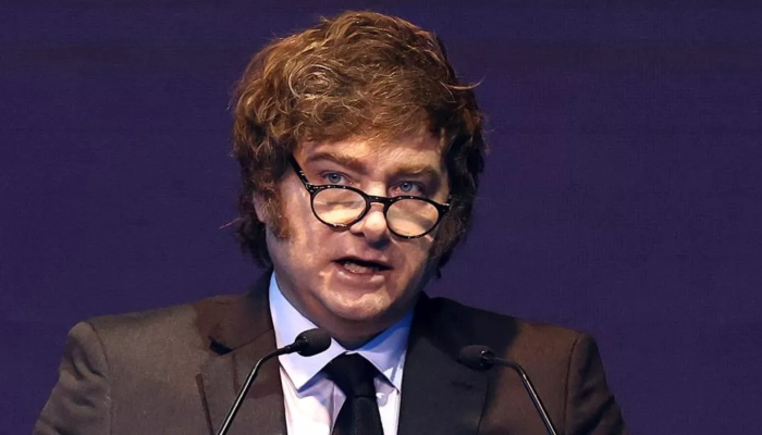 Açougue com preços elevados de carne na Argentina durante crise econômica