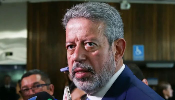 Isenção Imposto de Renda até R$ 5 mil avança na Câmara