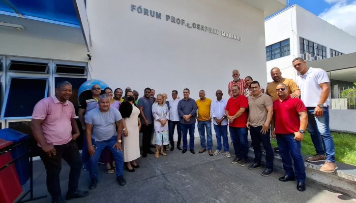 Comissão questiona ausência de juiz para julgar cassação por irregularidades