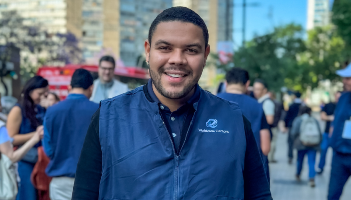 Consultor político Ian Pedro, da Kamal Publicidade, integra a missão internacional de observação eleitoral no Chile, representando a Bahia e o Brasil!