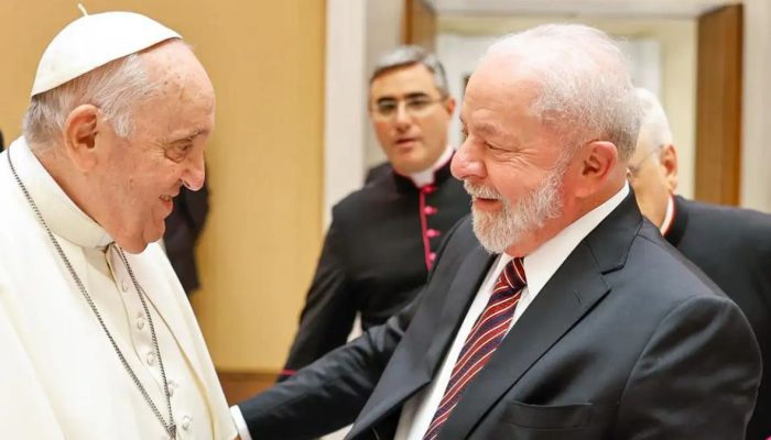 Lula decreta luto oficial de sete dias pela morte do Papa Francisco