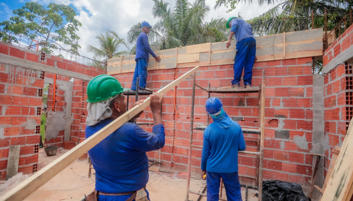 Obras da nova creche em construção no Campo do Vasco, em Simões Filho