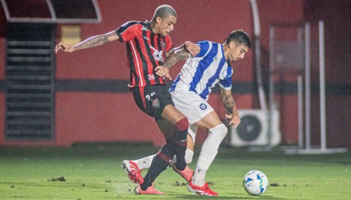 Vitória sofre primeira derrota na Sul-Americana após gol de Peraza no Barradão